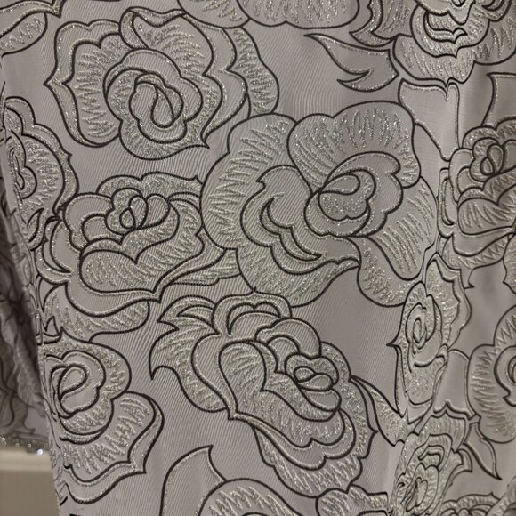 Prelude Women's Floral Glitter Print Overlay Top with Rhinestone ~ NWT ~ Large - Picture 3 of 13